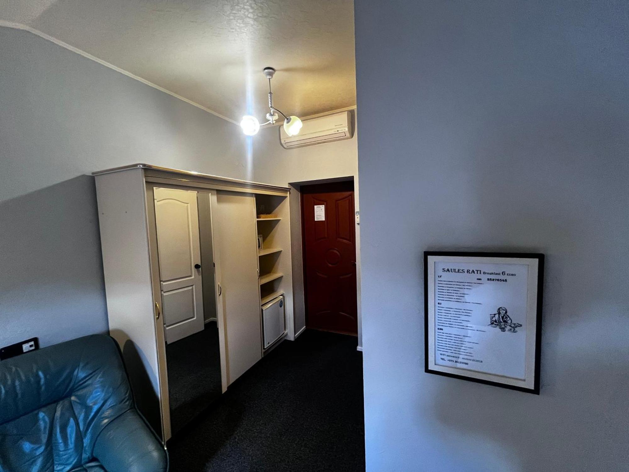 Saules Rati Hotell Daugavpils Exteriör bild